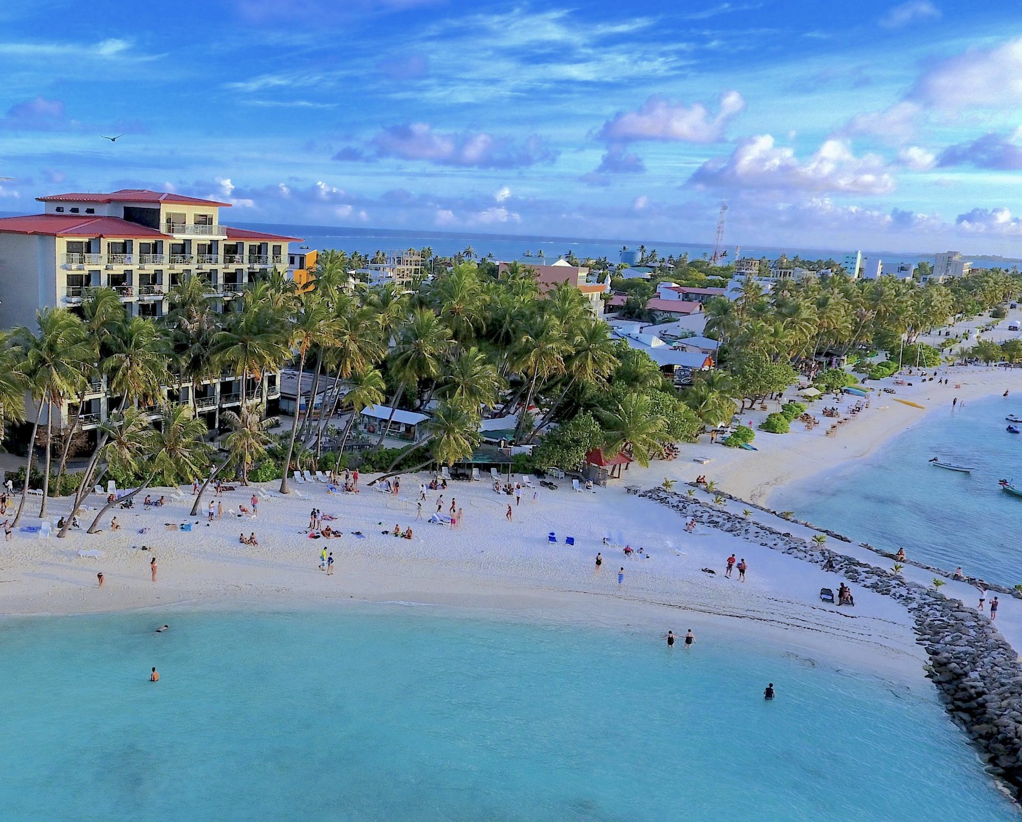 Hotel Kaani Grand Seaview Maafushi Exteriér fotografie